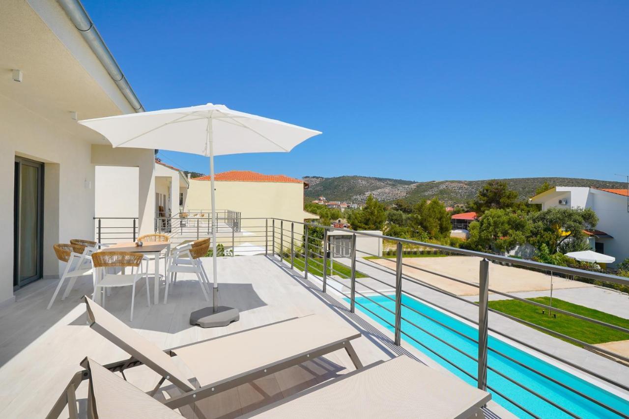 Filoxenia Luxury Apartments Potos Bagian luar foto