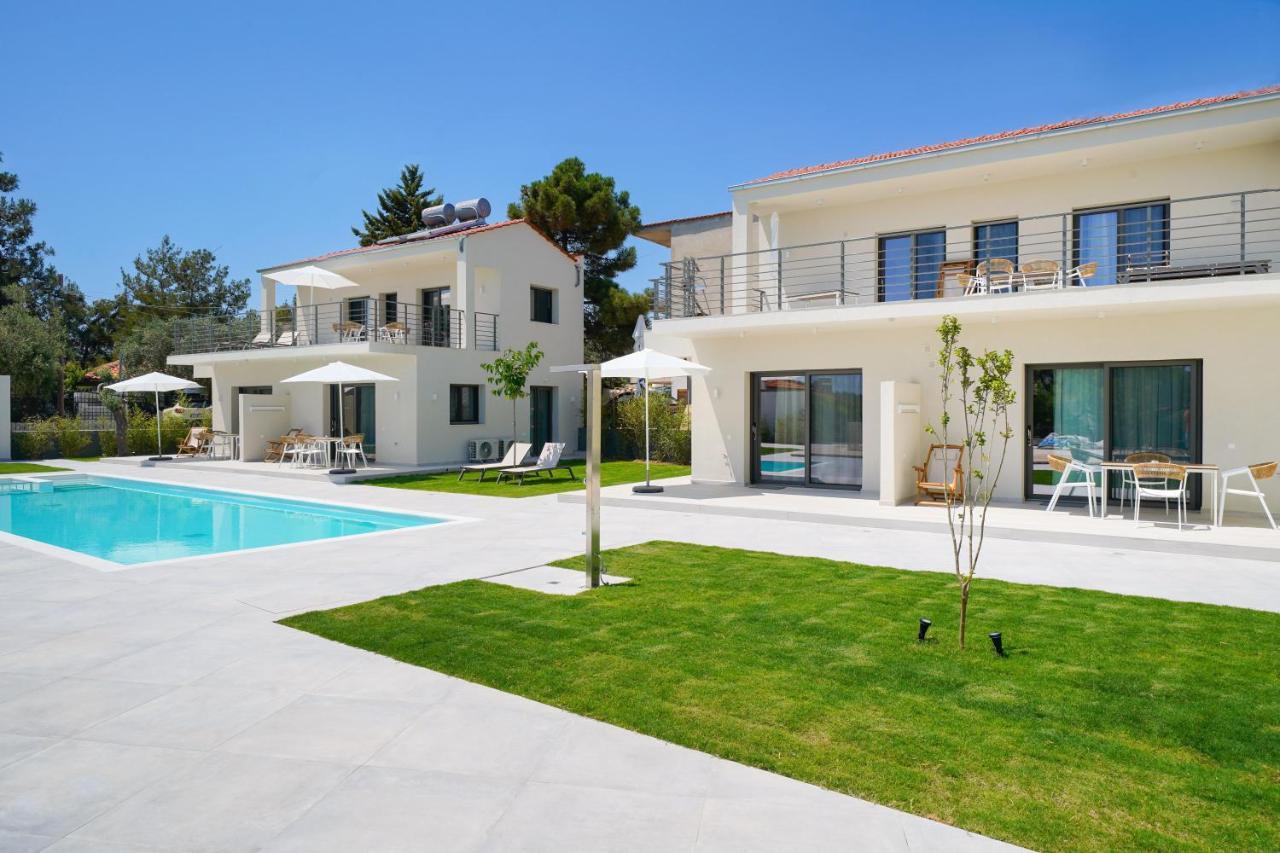 Filoxenia Luxury Apartments Potos Bagian luar foto